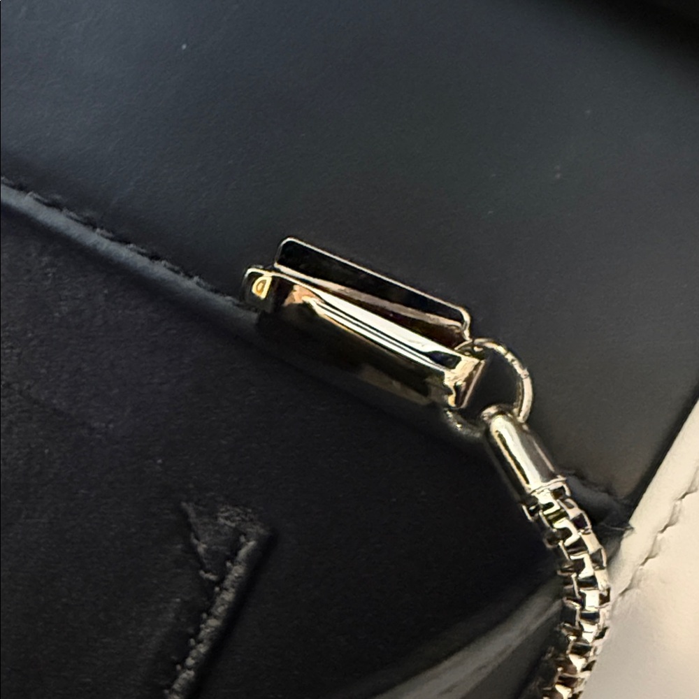 Giorgio Armani Pink-Red Leather Evening Clutch Silver Frame Chain Strap - Picture 9 of 10